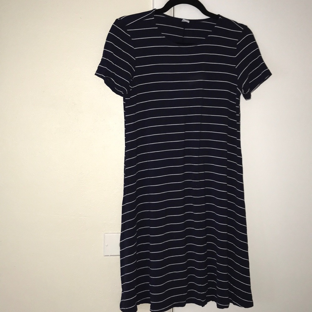 Old Navy jersey swing dress - navy stripes. New.